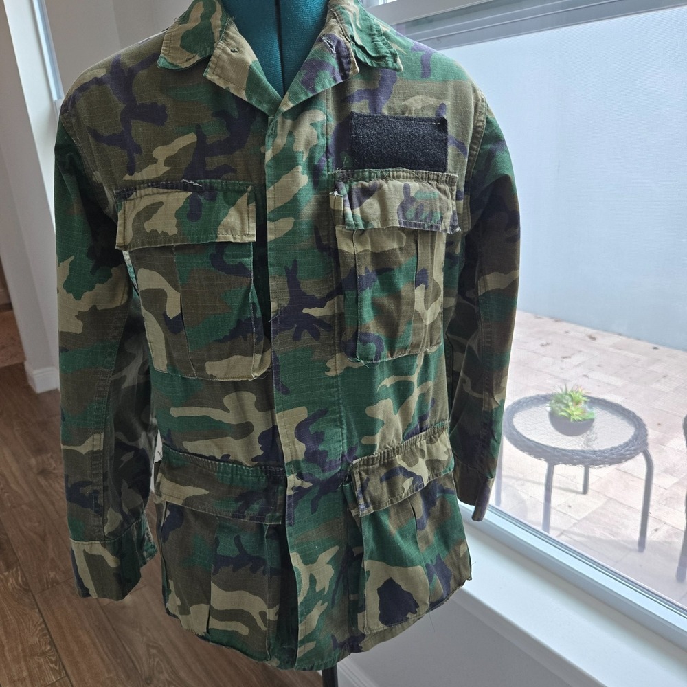 US Army Mens VTG Hot Weather Woodland Camouflage Coat Size XS short 70s-80s